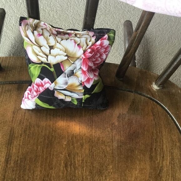 New. Handmade Doll Quilt - Picture 5 of 7